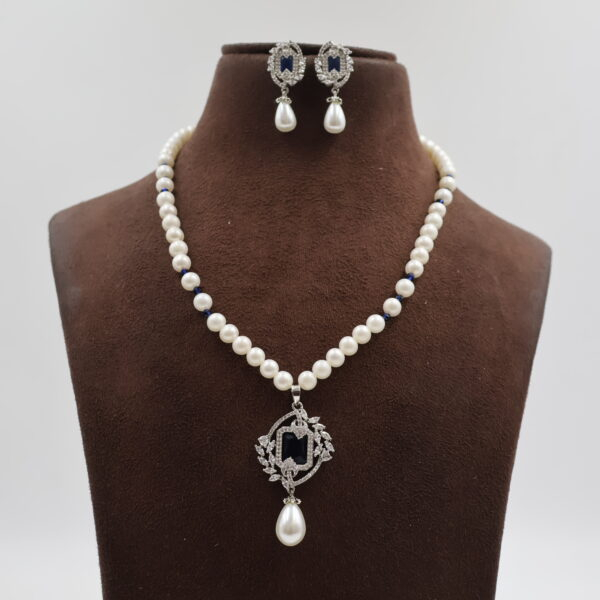 Alternative view of Blue Stone Pearl Pendant Necklace