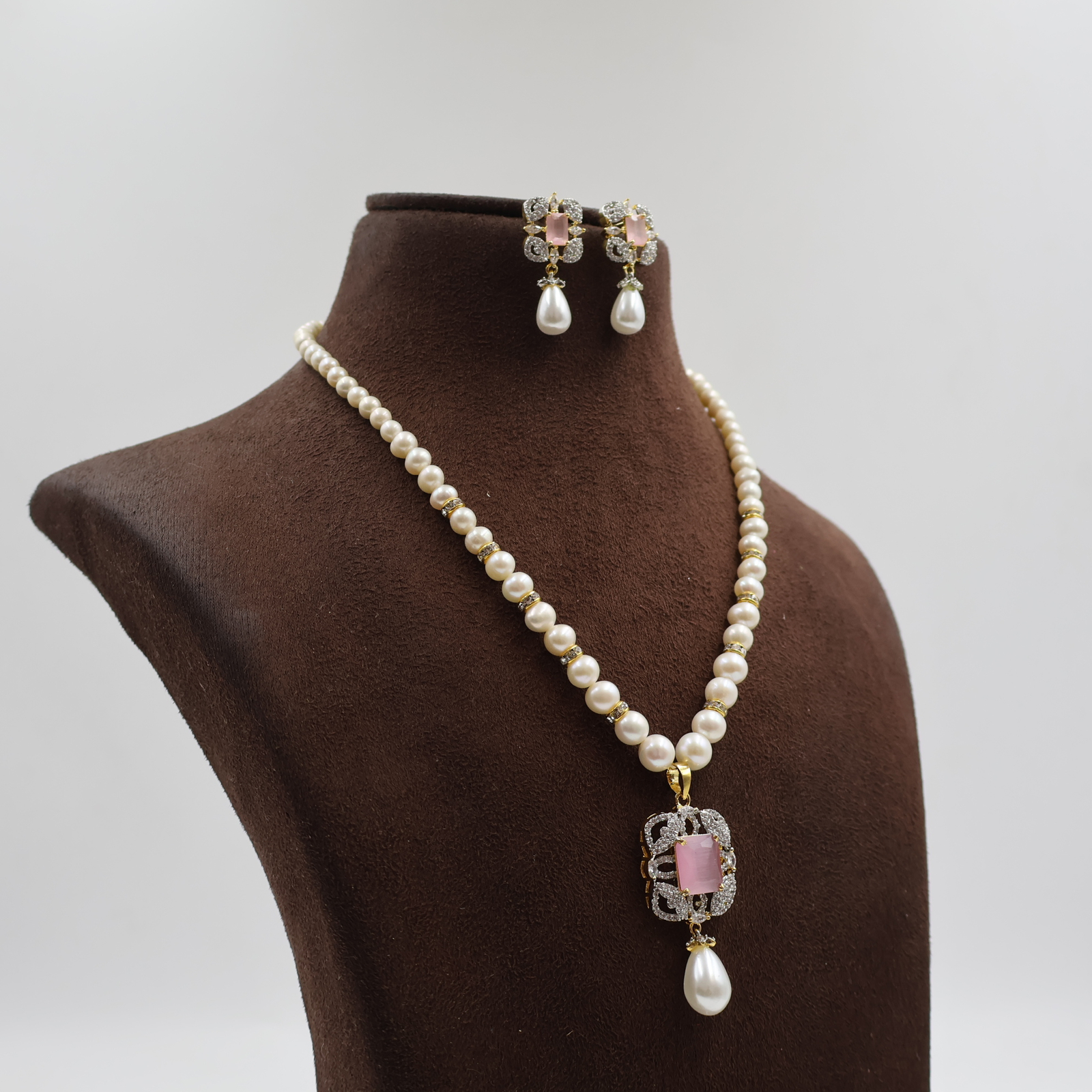 CZ Stone Pendant Pearl Necklaces Sets - Image 4