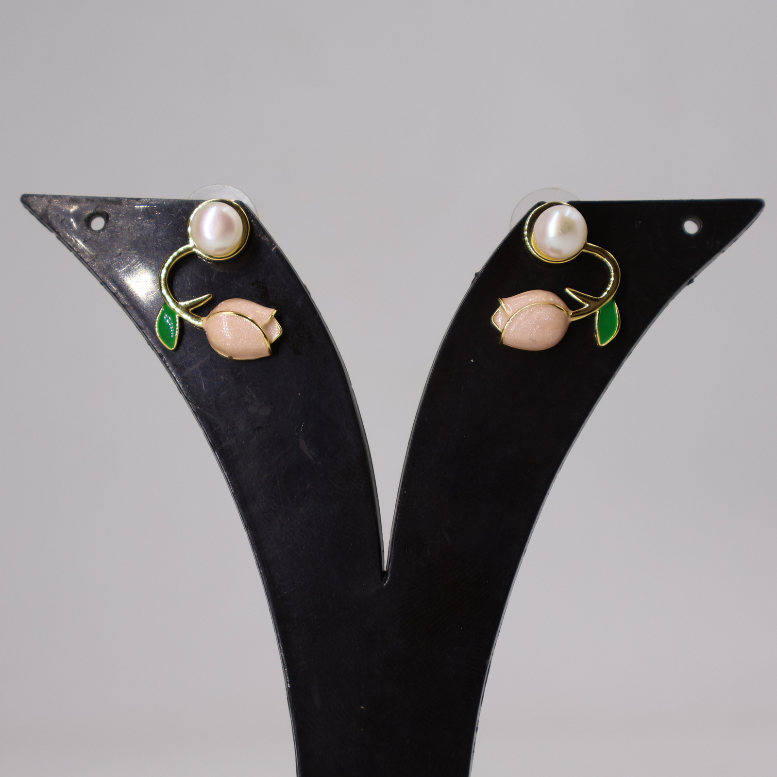 Elegant Pearl Rose Stud Earrings - Image 2