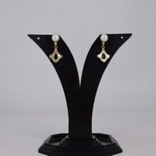 Alternative view of Emerald Green Stone Pearl Drop Earrings Sets