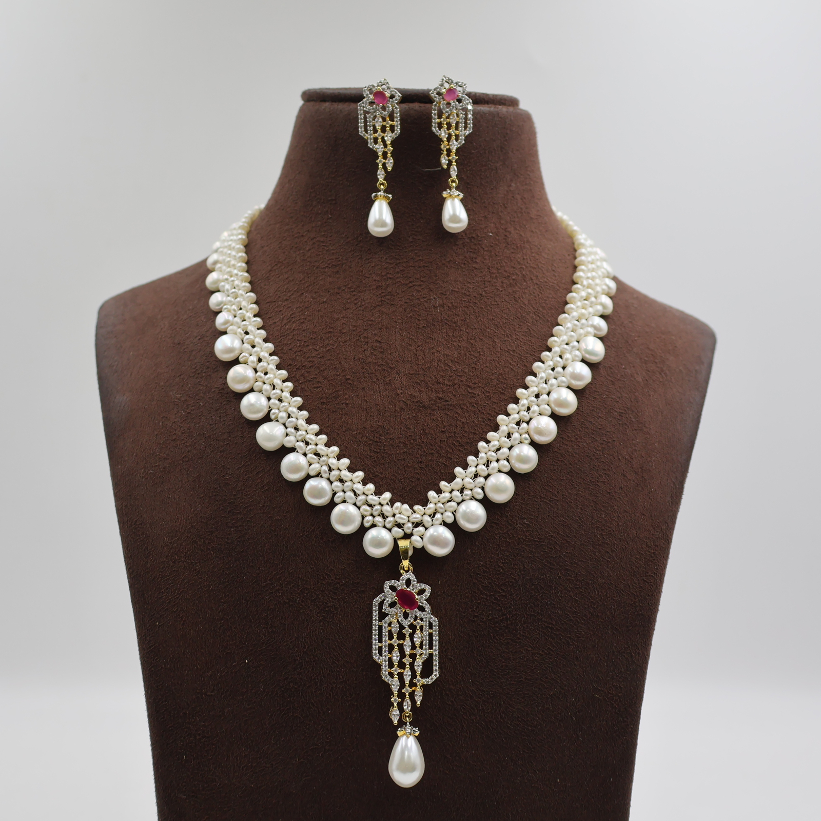 Vintage Ruby Pearl Necklace Bridal Set - Image 2