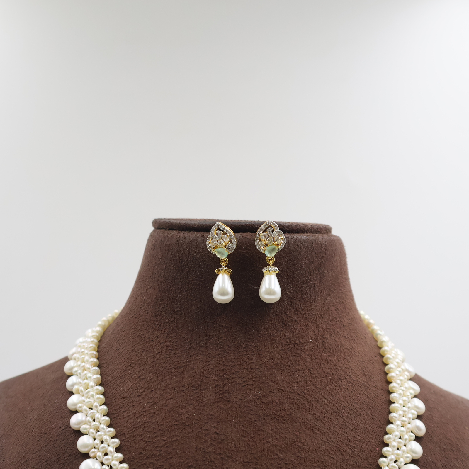 Mint Green Pearl Necklace Bridal Set - Image 5