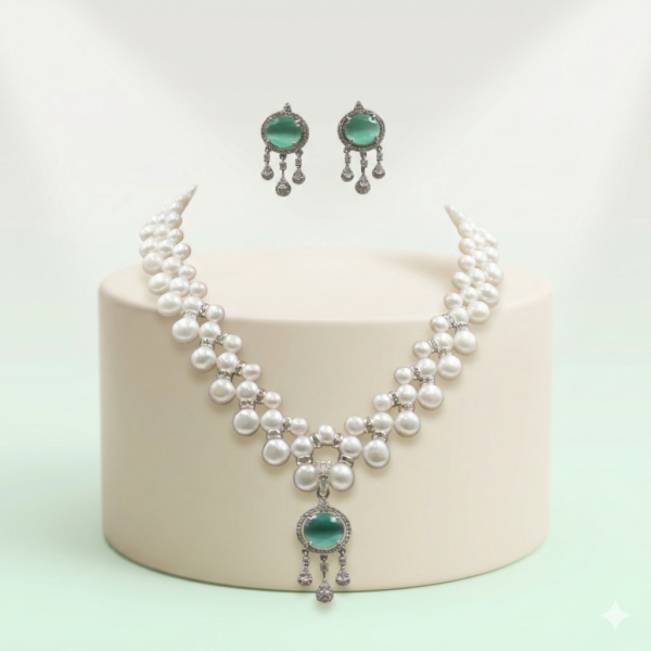 Button Pearl Necklace