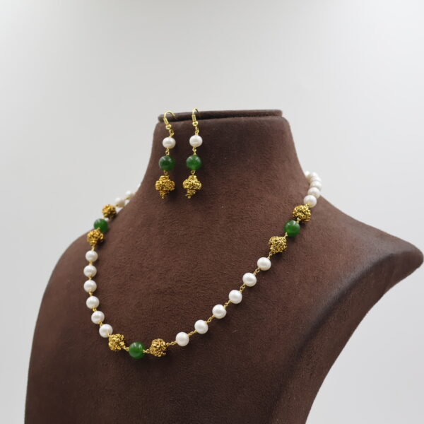 Alternative view of Onex Nakshi Pearl Tar mala