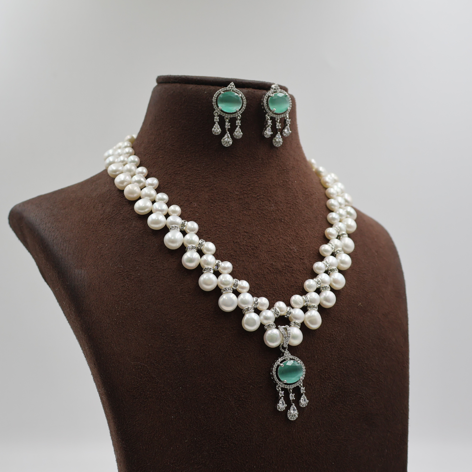 CZ Pendant Button Pearl Necklace - Image 3