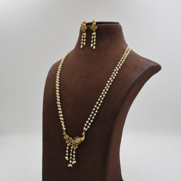 Alternative view of Peacock Pendant Tar Mala