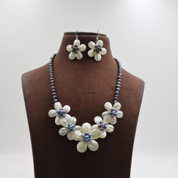 Alternative view of Flower Design Grey Pearl Necklace
