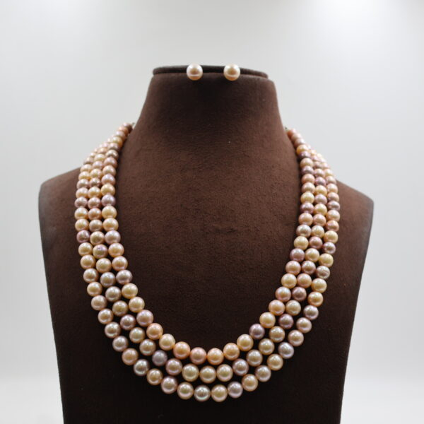 Alternative view of Three Layer Plain Pearl Necklace
