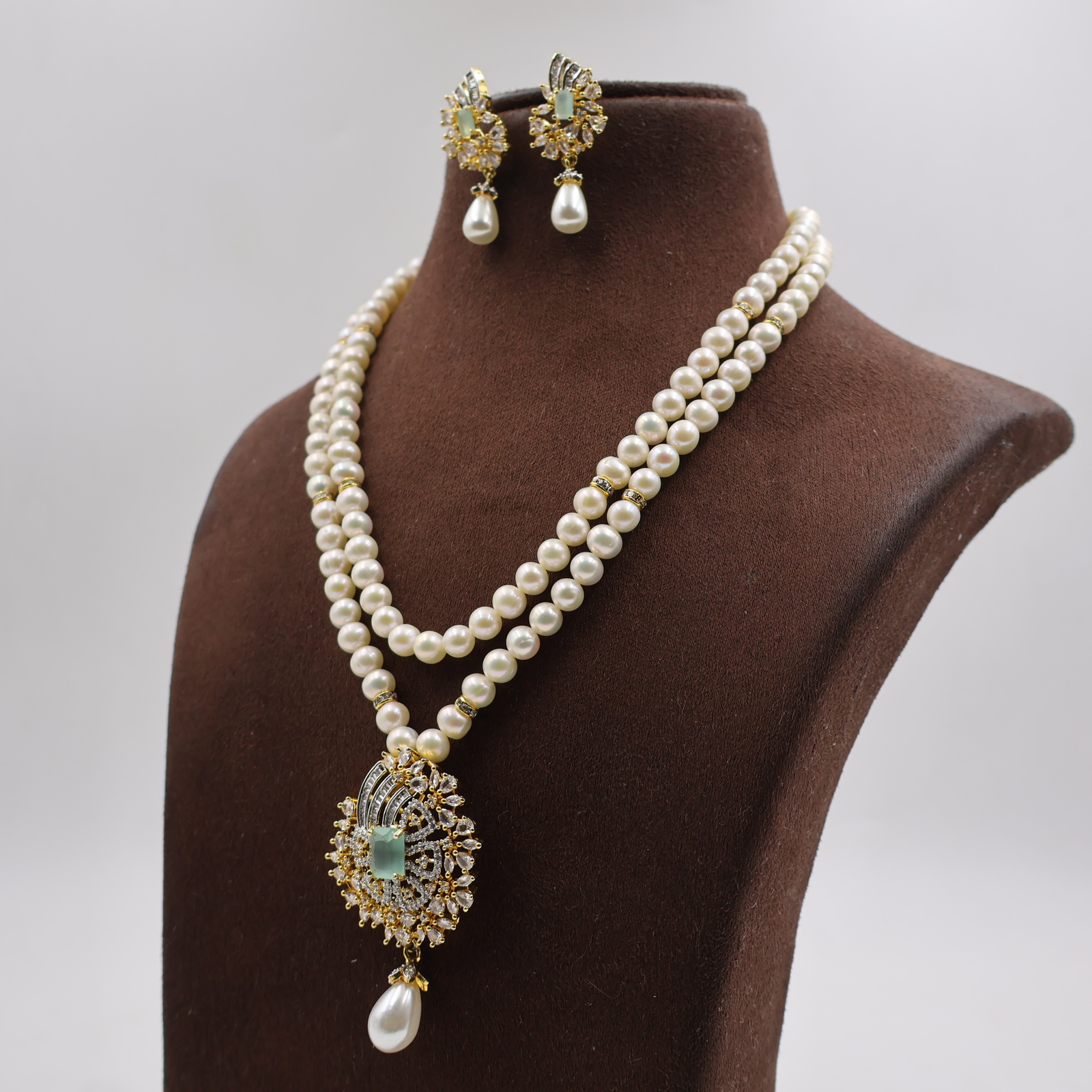 Luxury Real Pearl Necklace Set - Image 4