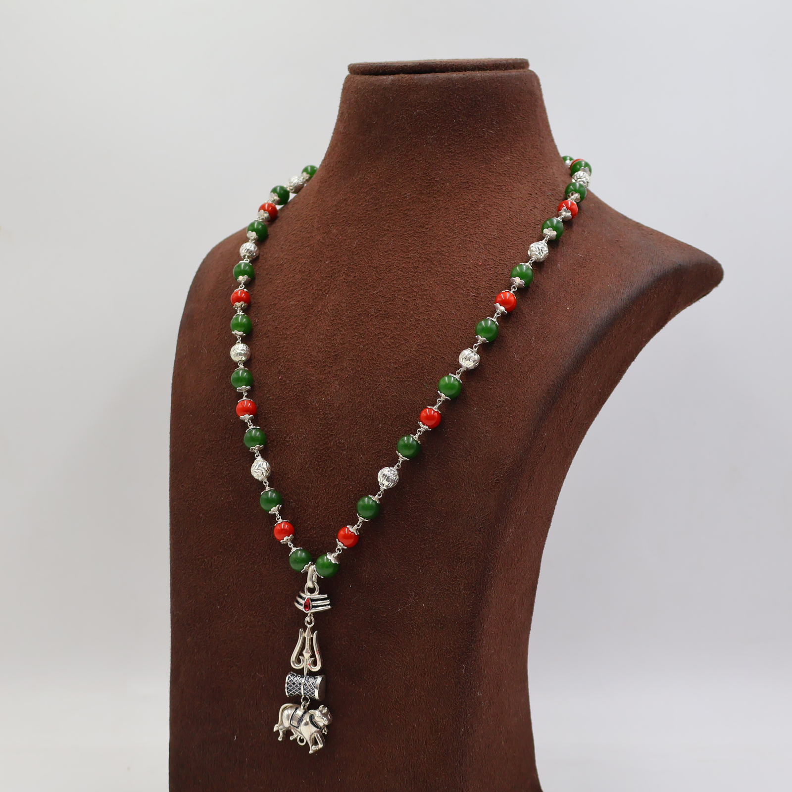 Varanasi Silver Pendant Mala - Image 3