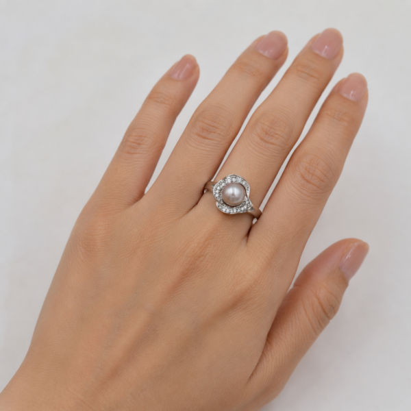 Adjustable Pearl Ring