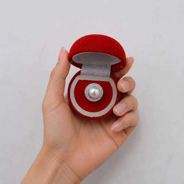 Pearls Finger Ring