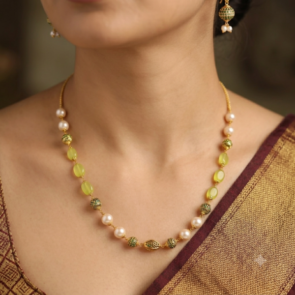Pearl And Green Bead Set