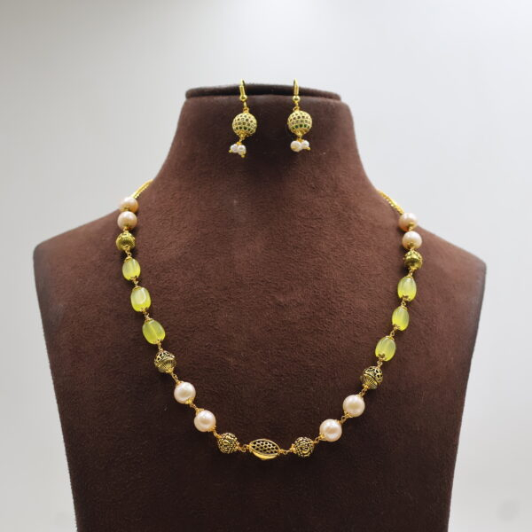 Alternative view of Pearl And Green Bead Set