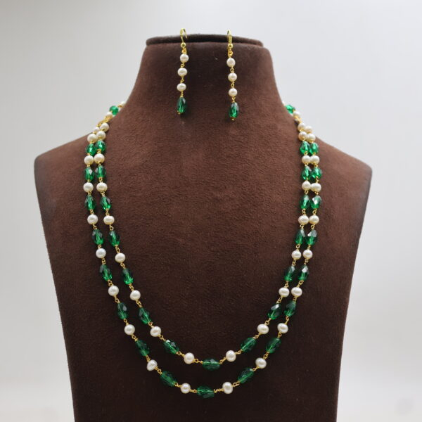 Alternative view of Emerald Green Pearl Layered Necklace