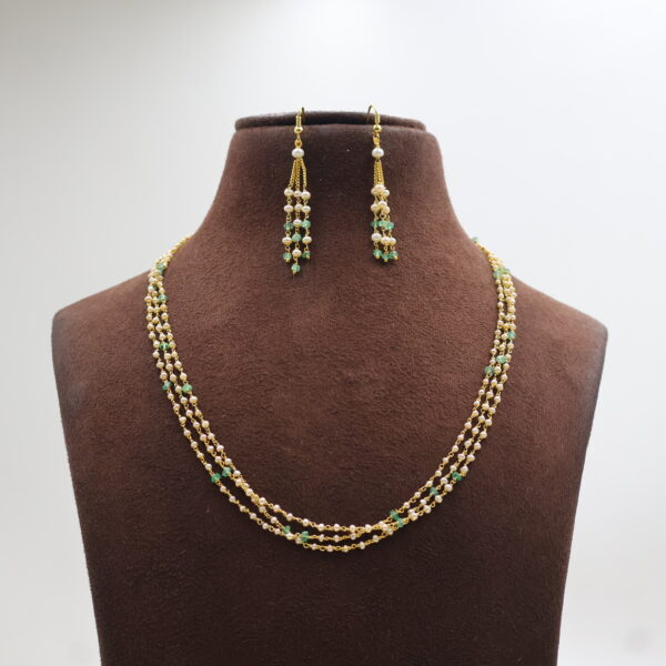 Alternative view of Classic Pearl Emerald Necklace Set