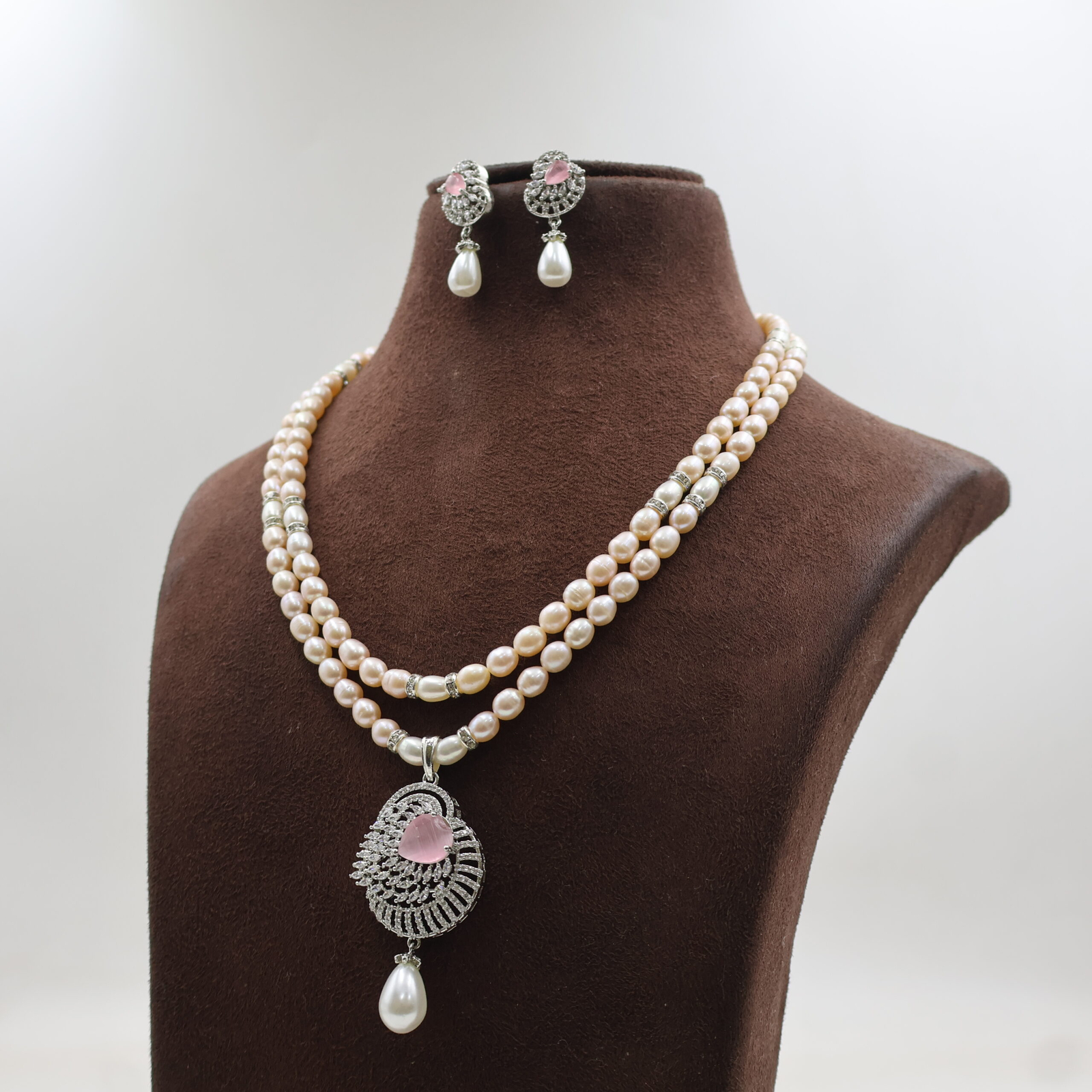 Royal Pink Pearl Pendant Set - Image 3