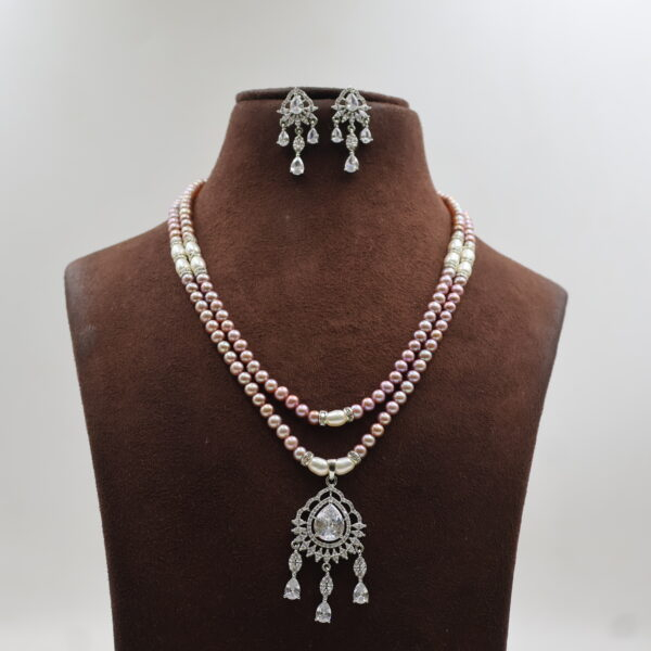 Alternative view of Grey Pearl AD Necklace Set