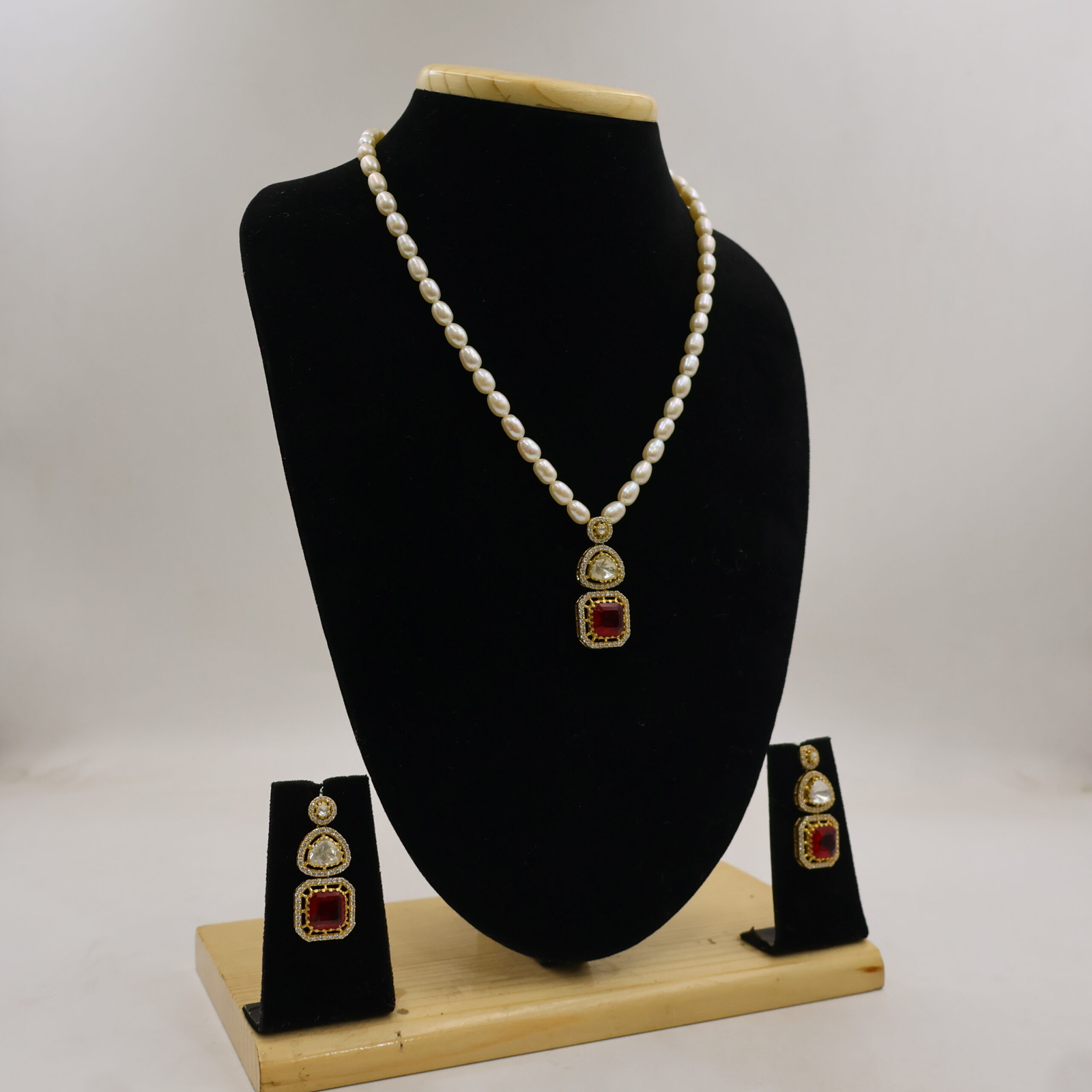 Silver Plated Ruby Pendant Necklace Set - Image 3