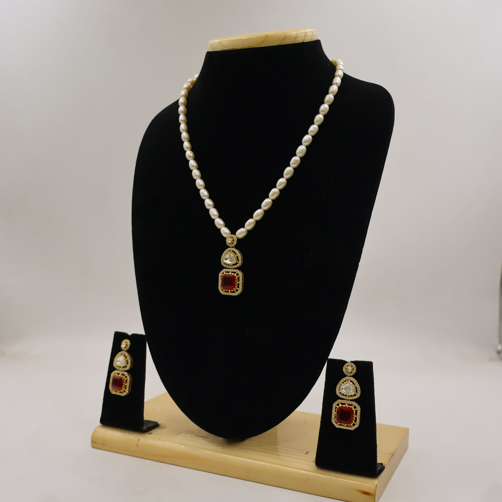 Silver Plated Ruby Pendant Necklace Set - Image 4