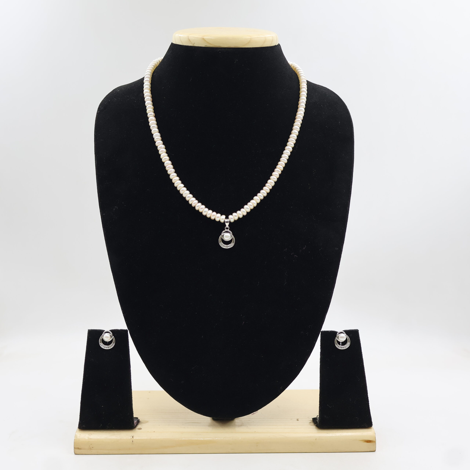 Silver Plated Classic Pearl Elegance Set - Image 2