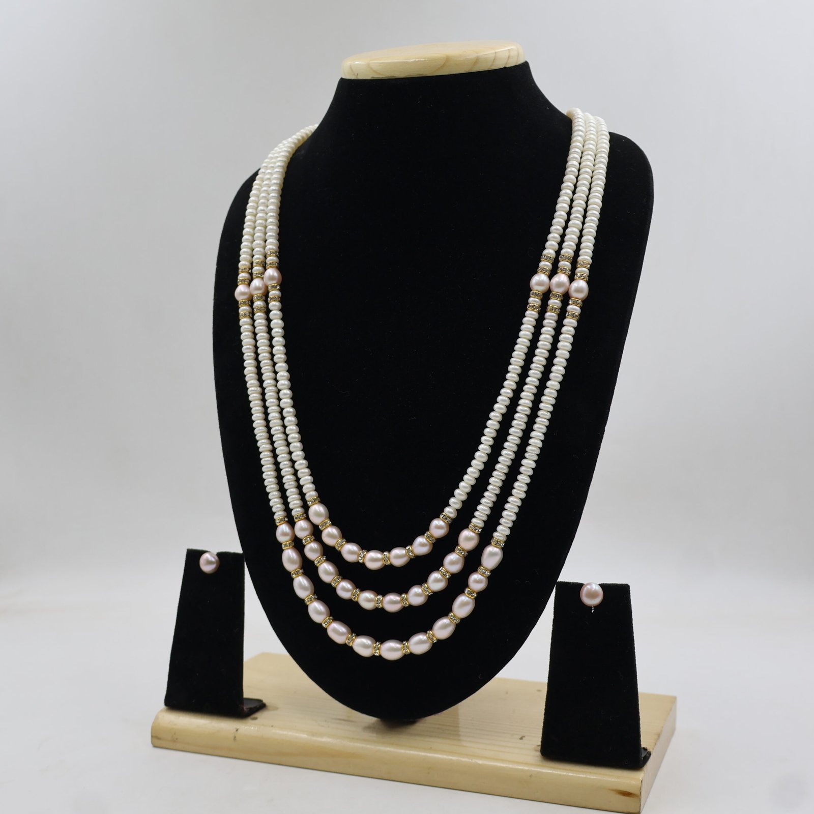 Traditional Triple Strand Pearl Necklace - Image 3