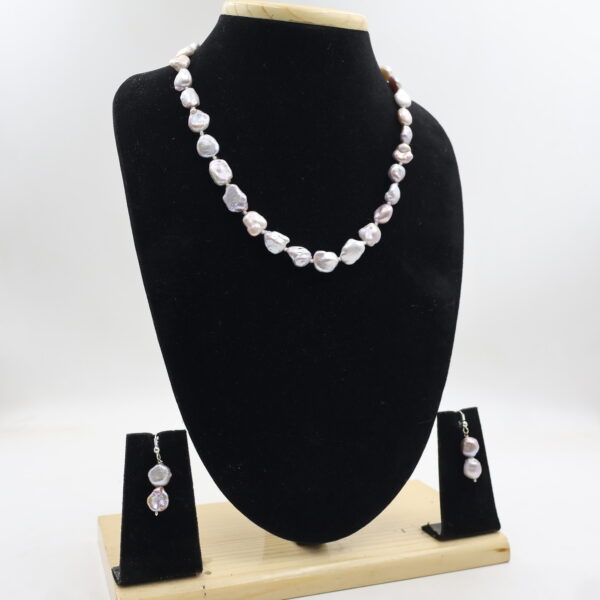 Designer Irregular Pearl Necklace Set - Image 4