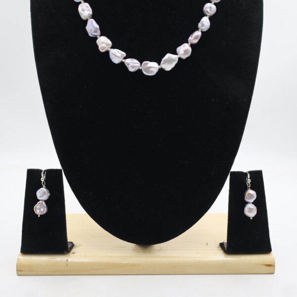 Designer Irregular Pearl Necklace Set - Image 5