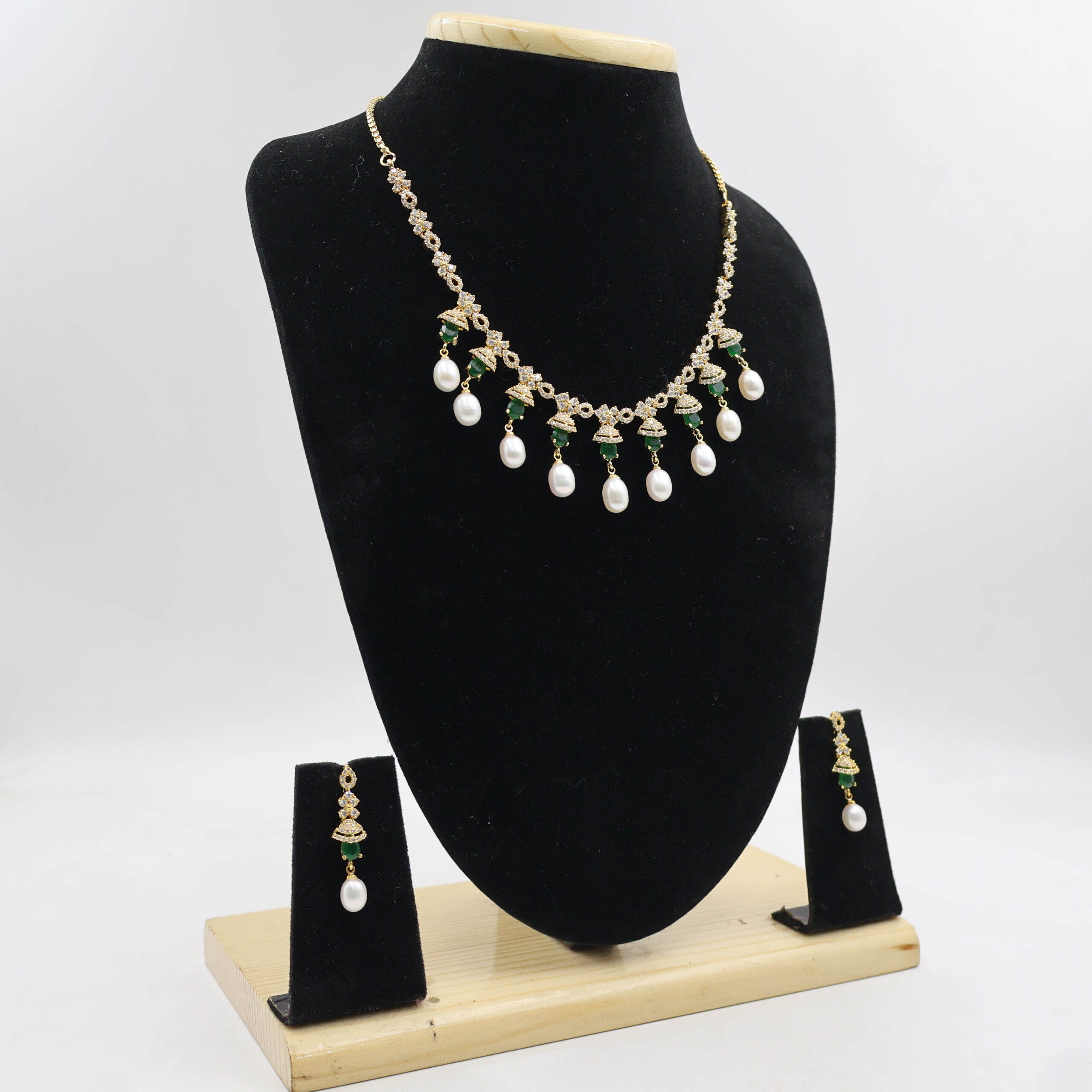 Designer CZ Emerald Pearl Necklace - Image 3