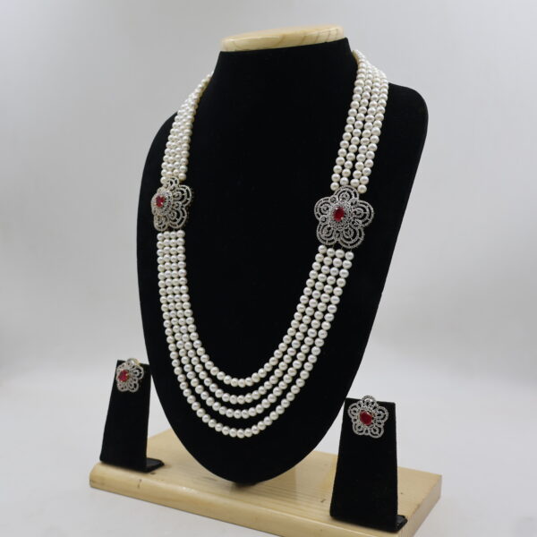 Luxury Pearl Layered Necklace Set for Women - Image 3