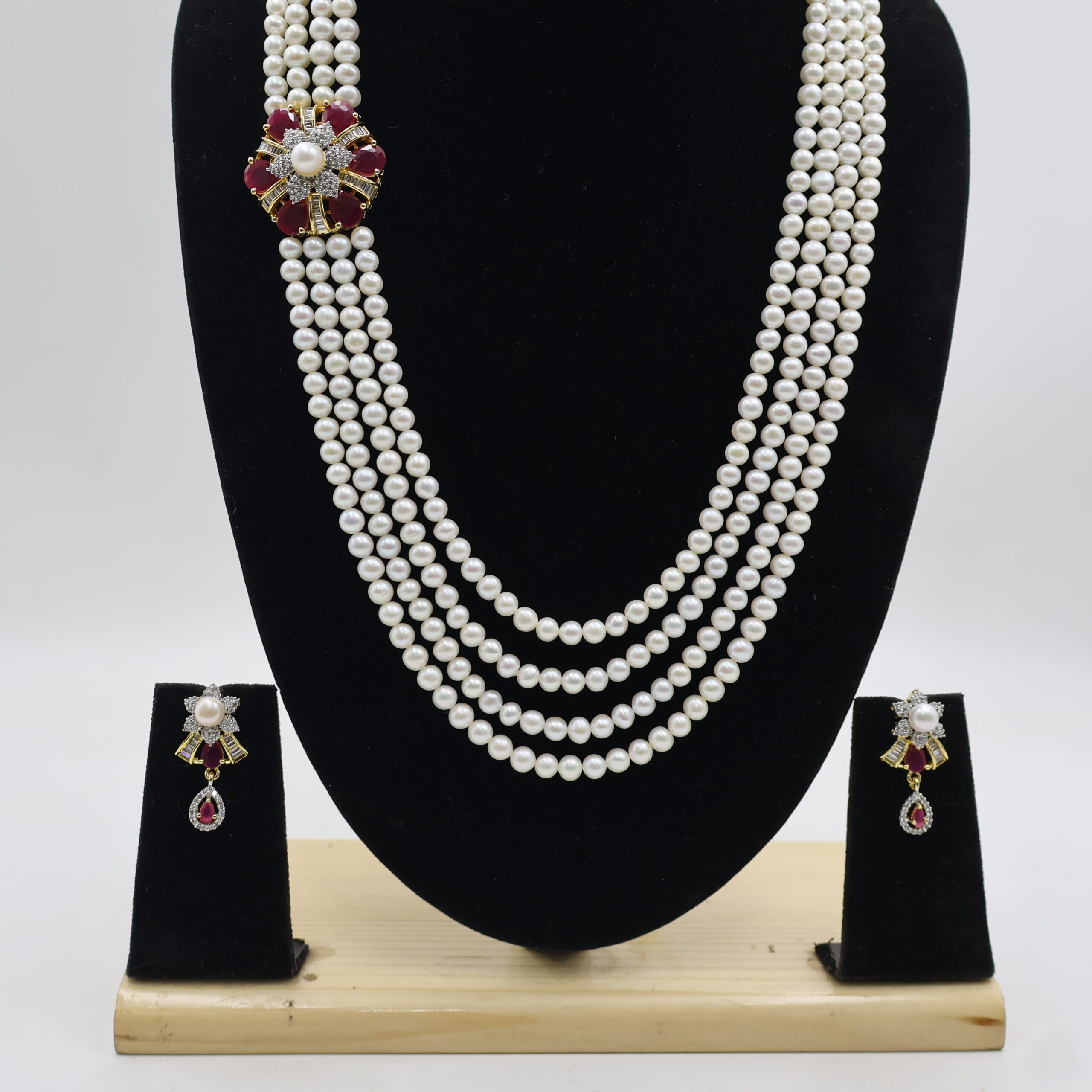 Designer Four Strand Pearl Necklace Set - Image 5