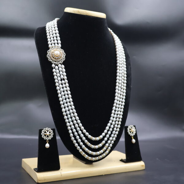 Alternative view of Grey Colour Side Brooch Pearl Necklace