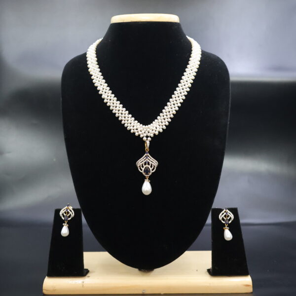 Alternative view of Elegant Pearl & Blue Stone CZ Pearl Necklace Set