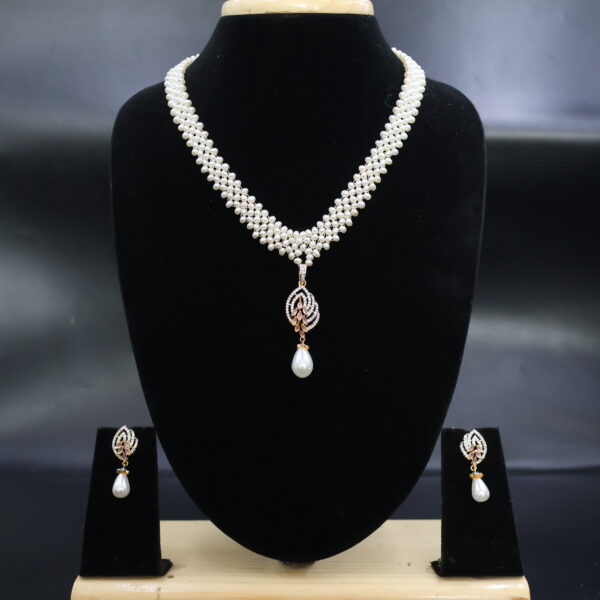 Alternative view of Elegant Pearl & Rose-Gold Stone Necklace Set