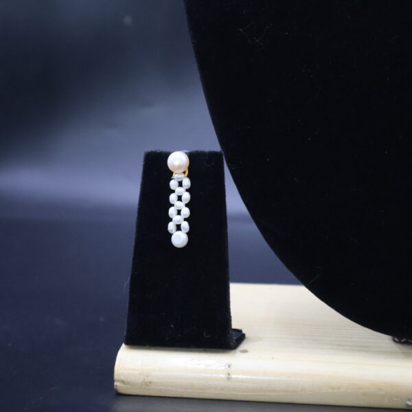 Elegant White Pearl Necklace & Earring Set - Image 3