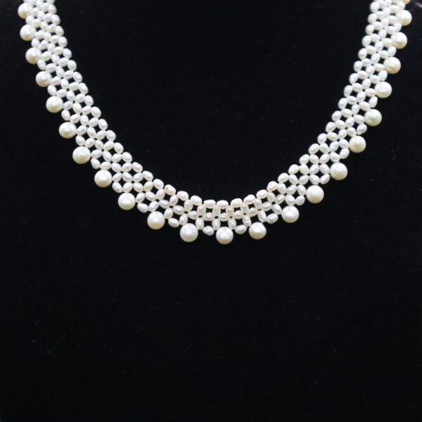 Elegant White Pearl Necklace & Earring Set - Image 5