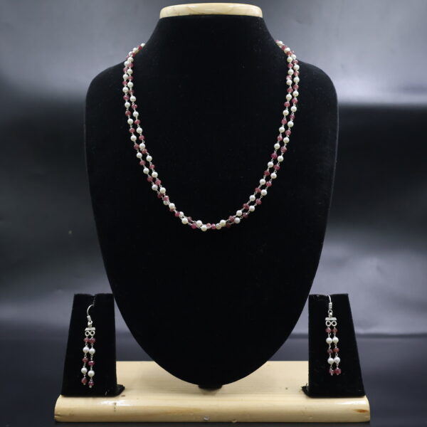Alternative view of Elegant Ruby Pearl Taar Mala