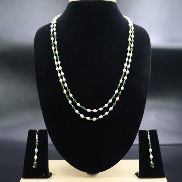 Alternative view of Elegant Pearl Green stone Taar Mala