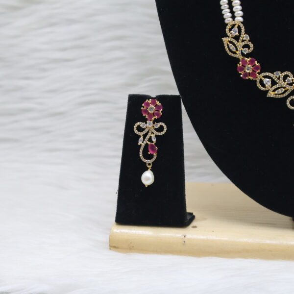 Ruby Floral Elegance Pearl Necklace - Image 3