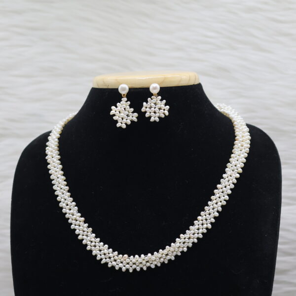 Alternative view of Single line Jali Pearl Necklace